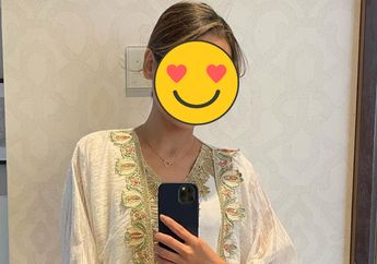 Masya Allah, Dulu 7 Tahun Jagain Jodoh Orang, Artis Cantik Ini Kini Merasa Dipeluk di Depan Makam Nabi Muhammad SAW Saat Umroh: Ada Allah...