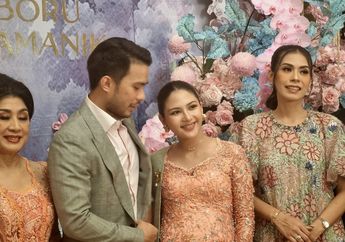 Jessica Mila Jalani Mambosuri, Pesta 7 Bulanan dengan Prosesi Adat Batak