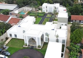 Dulu Pernah Banting Tulang Jualan Sarung, Ustaz Kondang Ini Sekarang Sukses Bangun Rumah Super Mewah Dilengkapi Sirkuit hingga Pom Bensin