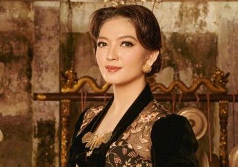 Selvi Ananda Bak Bintang Drakor, Intip Penampilannya dalam Balutan Blouse Putih Elegan, Cantik Gak Ketulungan