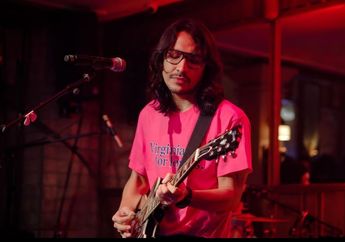 Ngerinya Fans Fanatik Ello yang Nekat Datang ke Rumah sang Artis dan Ngaku Jadi Istrinya, Ini Kisahnya!