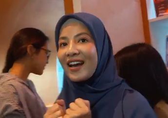 Reuni dengan SM*SH Hingga Dijodoh-jodohkan Lagi dengan Bisma, Natasha Rizky Beri Tanggapan Santai Ini