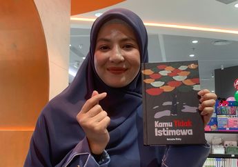 Rilis Buku Puisi Kedua, Natasha Rizky Tegaskan Bukan Terinspirasi dari Kisah Hidupnya