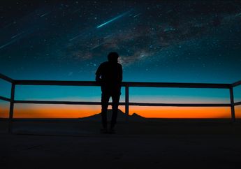 3 Arti Mimpi Meteor, Ternyata Tak Selalu Berhubungan dengan&nbsp;Impian yang Menjadi Nyata, Apa Saja Tafsirnya?