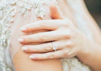 5 Arti Mimpi Pakai Cincin Nikah, Pertanda Jodoh Sudah Dekat?