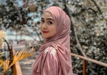 Balik dari Liburan di Jepang, Ria Ricis Tampil Cetar Full Make Up di Momen Perceraian dengan Teuku Ryan, Begini Komentar Netizen