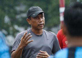 Tiga Pelatih dalam Semusim Selalu Berujung Bencana, Arema FC Salah Langkah?