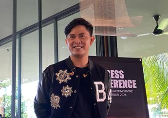 Lebih dari 10 Tahun Berkarya, Cakra Khan Selalu Minta Revisi sang Ibu Usai Rekaman