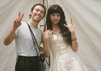 Lagu Baru MAX feat Yunjin LE SSERAFIM, STUPID IN LOVE, Cocok Dinyanyiin Buat yang Lagi Bucin!