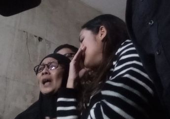 Emosi, Tangis Ibunda Tamara Tyasmara Pecah Gegara Sang Putri Dihujat di Tengah Kematian Dante: Mama Nggak Terima Nak!