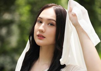 Al Ghazali Menang Banyak! Intip Cantiknya Laura Moane Berbalut Kaftan Serba Putih bak Bidadari!