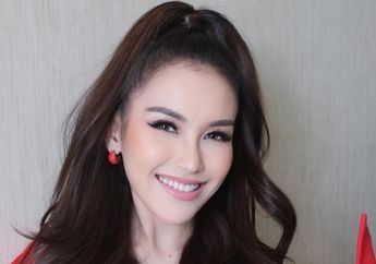 Calon Manten Cantiknya Gak Ada Lawan, Ayu Ting Ting Buat Netizen Jatuh Hati Lewat Gaya Serba Merahnya