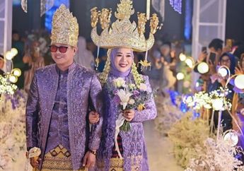 Cantik Banget, Istri Andika Kangen Band Tampil bak Ratu Kenakan Siger Adat Lampung Saat Resepsi