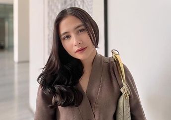 CEO Paling Cantik, Prilly Latuconsina Tampil Modis Jadi Wanita Kantoran dengan Outfit Kasual
