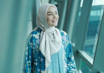 Meriahkan Ramadan, Ria Miranda Hidupkan Kembali Rasa Syukur Kebahagiaan dengan Busana Timeless Casual