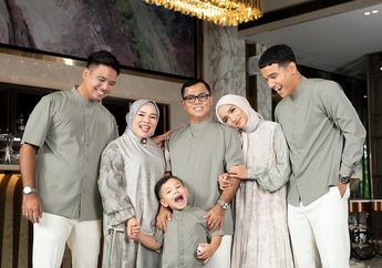 Masya Allah, Cantiknya Fuji Pakai Gamis dan Hijab Pamer Kedekatan bak Keluarga Cemara