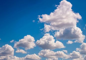 3 Arti Mimpi Melihat Awan Putih, Bisa Jadi Simbol Kedamaian dan Batin yang Tenang, Apa Saja?