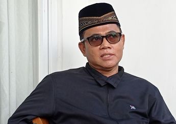 Beli Mobil Sport Senilai Rp2,7 Miliar, Fuji Utami Bikin Bangga Haji Faisal