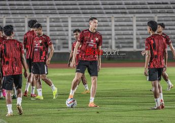 Analisis Bek Timnas Indonesia: Stok Berlimpah Naturalisasi, Estafet Jordi Amat ke Jay Idzes