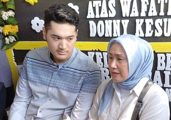 Tangis Mantan Istri Donny Kesuma, Setia Temani Sang Aktor Sampai Detik-detik Hembusan Napas Terakhir: Yuni Jaga Kamu