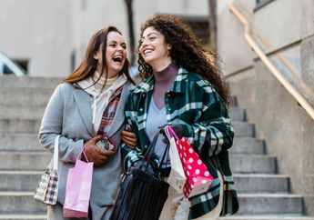 5 Shio Biang Gosip, Memang Bakat tapi Ada Juga yang Terjerumus Pergaulan, Siapa Aja nih?