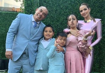 Rayakan Wedding Anniversary ke-14, Ucapan Anak Bungsu Nia Ramadhani Bikin Mewek