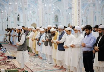 Ini Bacaan Tasbih di Sela-sela Takbir Salat Idul Fitri Beserta Artinya