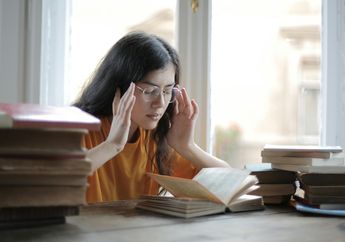 4 Shio Paling Ceroboh, Aduh! Sampai Bikin Pusing dan Geleng-Geleng Kepala