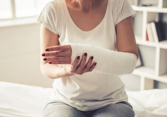 Bukan Pertanda Sial, Ini Arti Mimpi Patah Tulang yang Menggambarkan Kondisi Batin