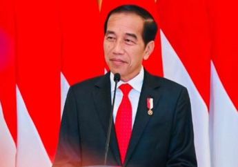 Innalillahi, Presiden Jokowi Bawa Kabar Duka, Suami Iriana Jokowi Bersimpuh Pilu di Depan Jenazah Wanita Ini: Turut Berduka..