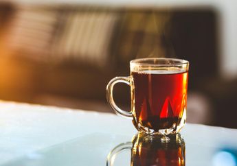 Hindari Kebiasaan Minum Teh Manis di Malam Hari, Ternyata Dapat Sebabkan Hal-hal Merugikan Bagi Tubuh, Apa Saja?