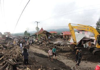 Temuan Mayat Mengapung Terseret Air 72 Km Gegerkan Warga, Korban Jiwa Bencana Banjir Bandang di Sumbar Kini Bertambah Lagi