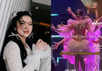 Tiara Andini Lagi-Lagi&nbsp;Kena Kritik Netizen Soal Gaun yang Dipakai Manggung: Spill Siapa Stylistnya!