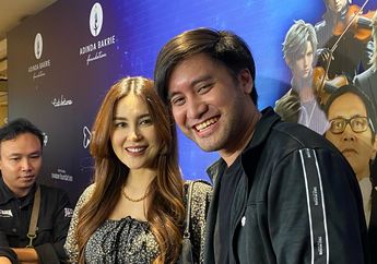 Sempat Menunda, Kevin Aprilio Kini Umumkan Kehamilan Pertama Vicy Melanie: Akhirnya Doa Terjawab