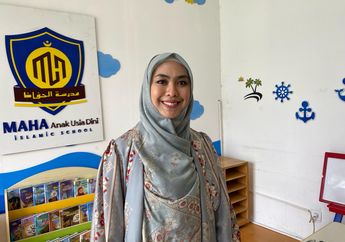 Pindah ke Mesir, Oki Setiana Dewi Harus Jalani Hidup Terpisah dengan Suami