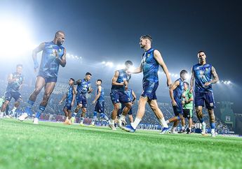 Persib Vs Madura United - Permainan Kolektif Sape Kerrab Bikin Maung Bandung Buntu di Babak Pertama