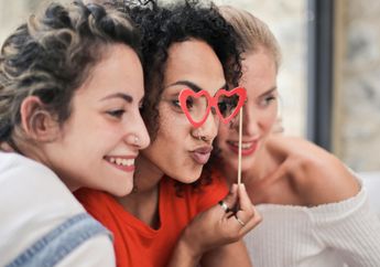 4 Shio Paling Disukai Teman, Punya Sifat Baik Apa nih?