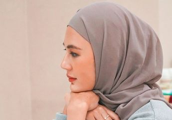 Masya Allah Semakin Santun dengan Hijab, Paula Verhoeven Tampil Anggun Kenakan Dress Polkadot