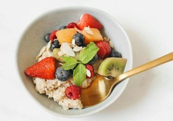 Apakah Sehat Oatmeal untuk Sarapan Tiap Hari? Simak Penjelasan Ahli!