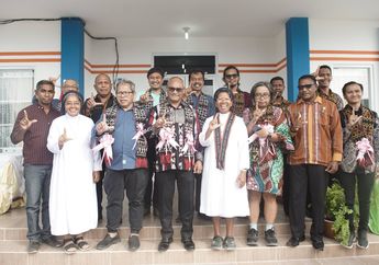 Pembaca Kompas Melalui Yayasan Dana Kemanusiaan Kompas Membangun Balai Latihan Kerja Pertama di Lembata