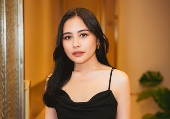 Makin Percaya Diri dengan Tampilannya, Prilly Latuconsina Pamer Gaya Elegan Kenakan Off Shoulder Dress