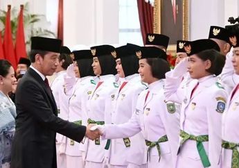 5 Arti Mimpi Jadi Pengibar Bendera, Ternyata Bawa Pertanda Baik Ini, Dari Keberhasilan hingga Pengaruh Positif!