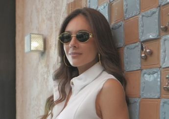 Gayanya ABG Banget! Wulan Guritno Pamer OOTD Serba Putih Kenakan Dress Mini Modis!