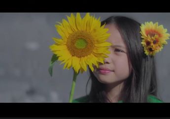 Bikin Bangga Papa Gading! Gempi Jadi Model Video Klip Sal Priadi 'Gala Bunga Matahari'