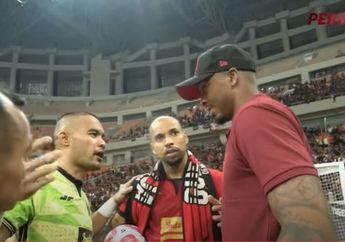 Kiper Asing Biasanya Otomatis Starter, Carlos Pena Jelaskan Mengapa Persija Lebih Andalkan Andritany