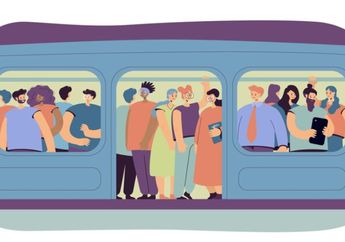 5 Shio Paling Hobi Naik Transportasi Umum, Suka Jadi Penumpang Ketimbang Pengendara