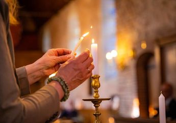 5 Arti Mimpi Ikut Retret, Ada Kebutuhan akan Refleksi Diri hingga Proses Penyembuhan