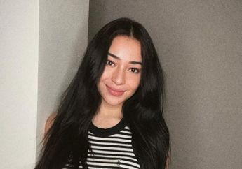 Istri Konglomerat Ga Ada Lawan, Cantiknya Nikita Willy Bergaya Kenakan Baju Tradisional Tiongkok