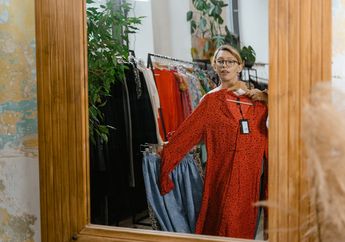 5 Arti Mimpi Beli Baju Baru, Ada Hubungannya Tekanan Sosial hingga Perubahan Psikologis, Simak Penjelasannya!