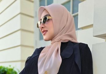 Syahrini Terbukti Tajir Melintir, Istri Reino Barack Santai Pakai Bros Mungil Seharga Rp 89 Juta, Lihat Bentuknya!